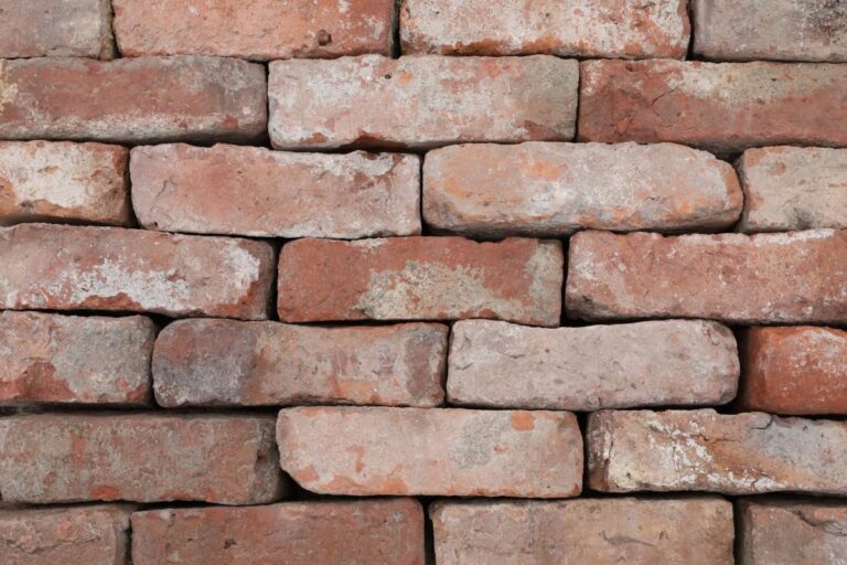 Antique-Red-Tudor-Bricks-1-RBRICK-001