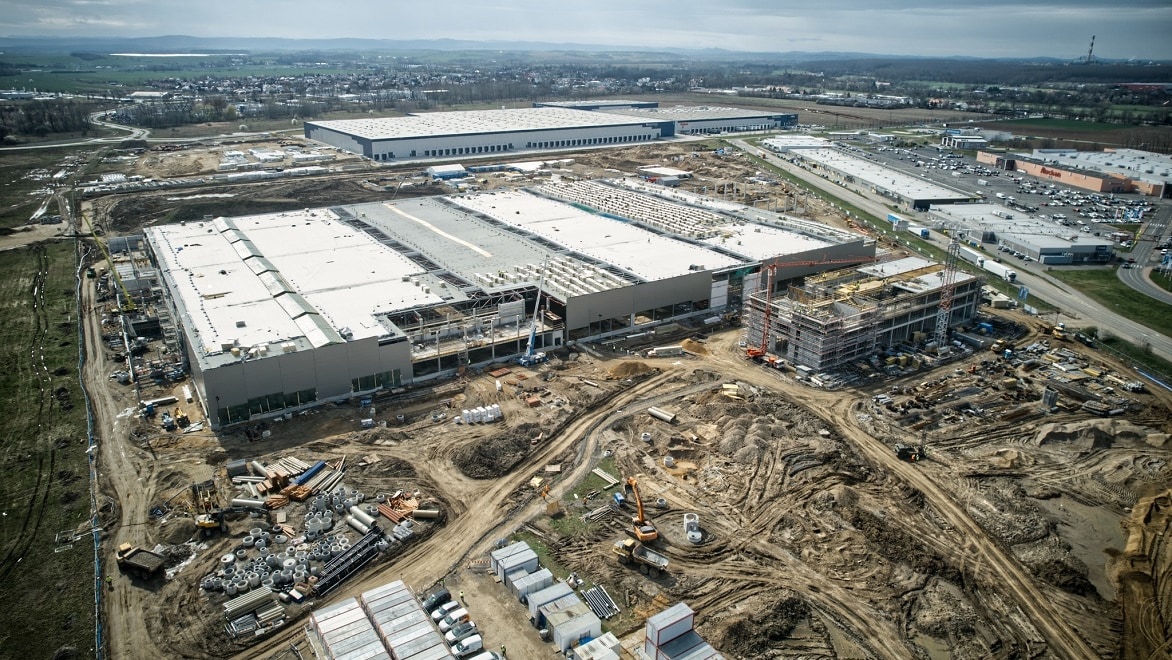 Viessmann world's largest factory construction in Legnica, Urbanity Group's major investment