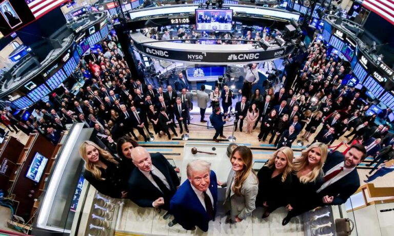 Geopolityczna ulga i intensywne rozwój AI: Impuls do rynku inwestycyjnego na Wall Street