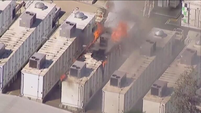 Fire-fighting operations in Wielkopolska energy storage facility, evacuation of 65 people at 15:30