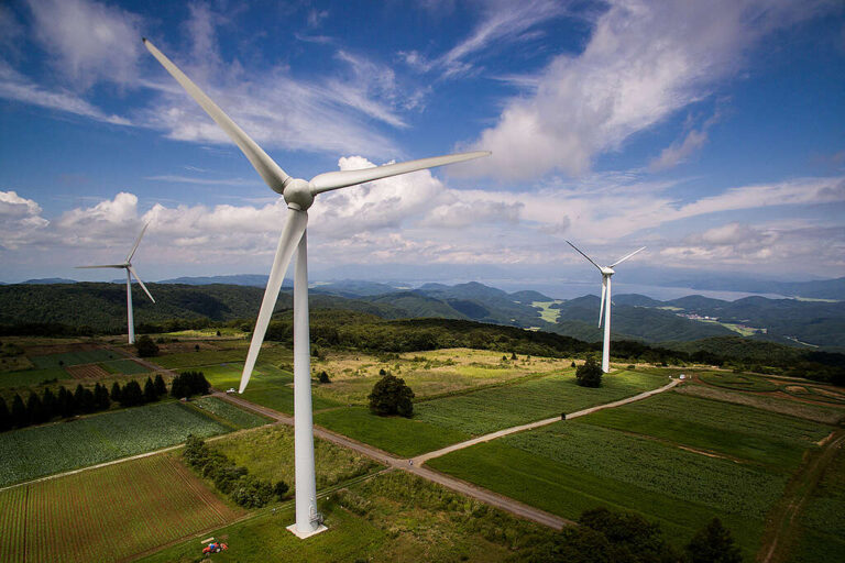 Wind-turbines: debunking environmental myths and promoting CO2 reduction and air quality improvement