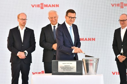 Viessmann Technika Grzewcza leadership election in Legnica, featuring new board presented by Solidarność