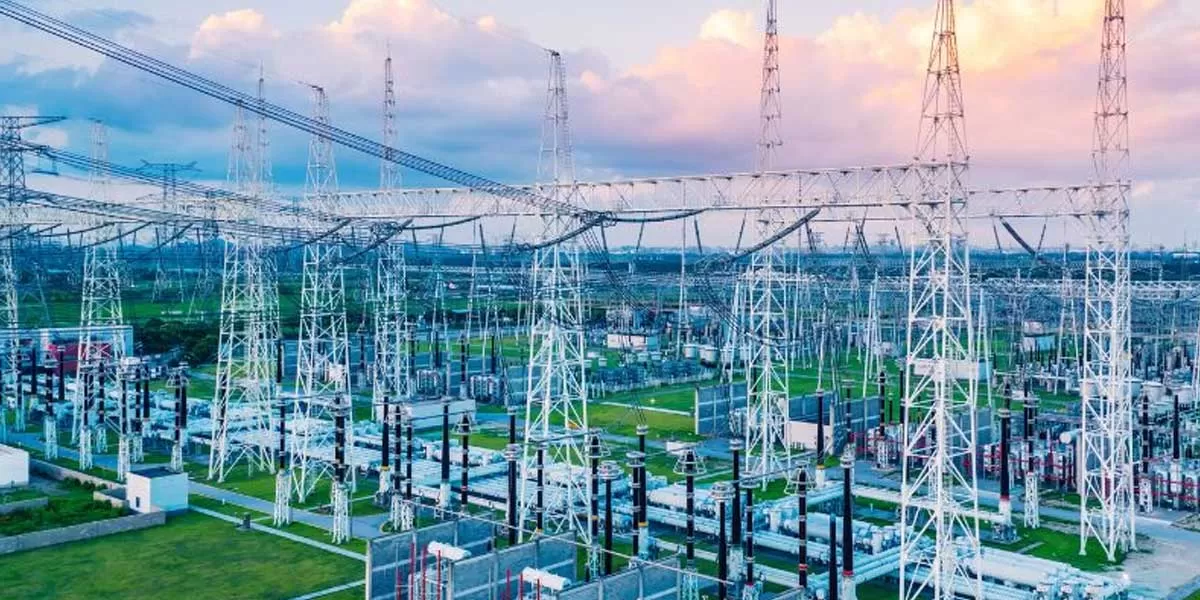 Casper Norden z Decade Energy podkreśla kluczowe znaczenie dostępu do energii w kontekście elektryfikacji. Ograniczenia mocy