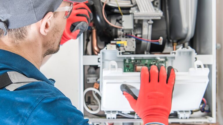kotły na gaz likwidacja data zamiana na inne źrodła ciepła polska energetyka zmiana regulacje环境基于您提供的主题和内容生成的ALT文本可能不符合中文语境，以