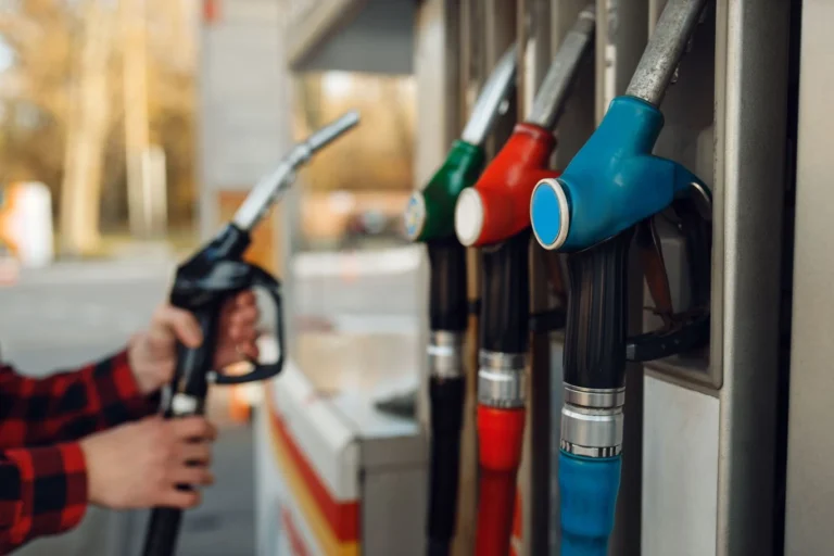 porównanie kosztów ogrzewania paliwa ciepło energia economia