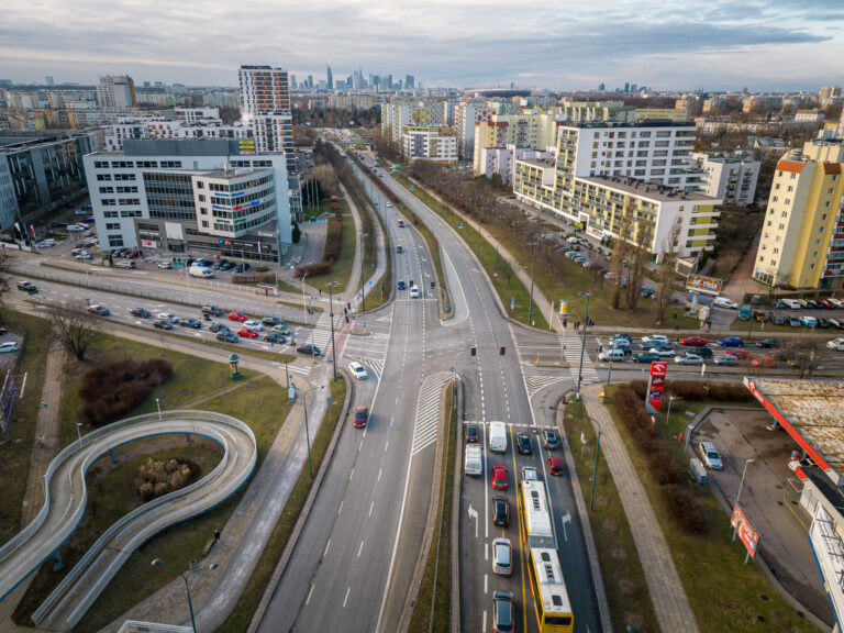 kompleks fotowoltaiczno-magazynowy projekt mza ulica ostrobramska warszawa energia sprostowanie emisji gazów cieplarnianych