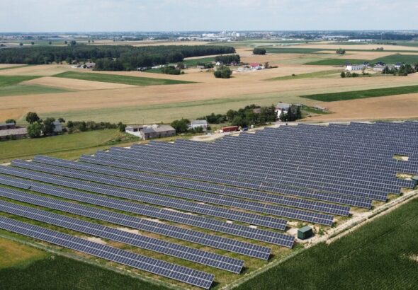 transformacja energetyczna polska lipiec 2023 nowe plany certyfikaty emisji inwestycje odnawialne