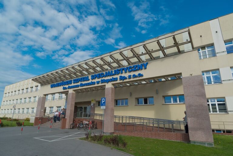 rozwój szpitala słupsk nowoczesne technologie onkologii kardiologia cybersecurity医疗服务发展：斯卢普斯克医院投资现代技术和医疗保健服务