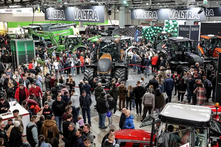 Targi Agro-Tech nowy sprzęt rolniczy